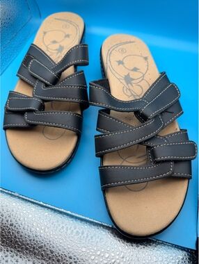 Women's Black Strappy Comfort Slide Sandals Size 9